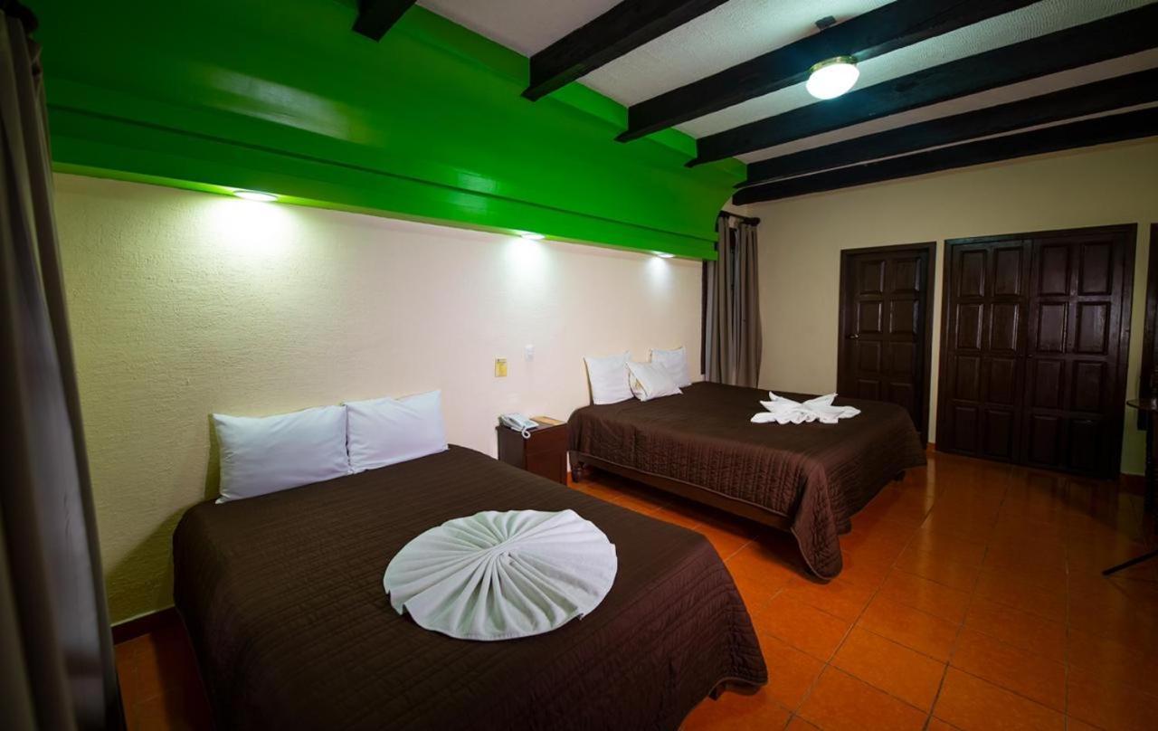 Hotel D'Monica San Cristobal de las Casas Exterior foto