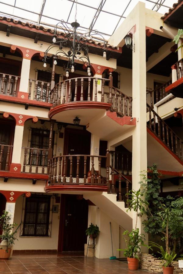 Hotel D'Monica San Cristobal de las Casas Exterior foto