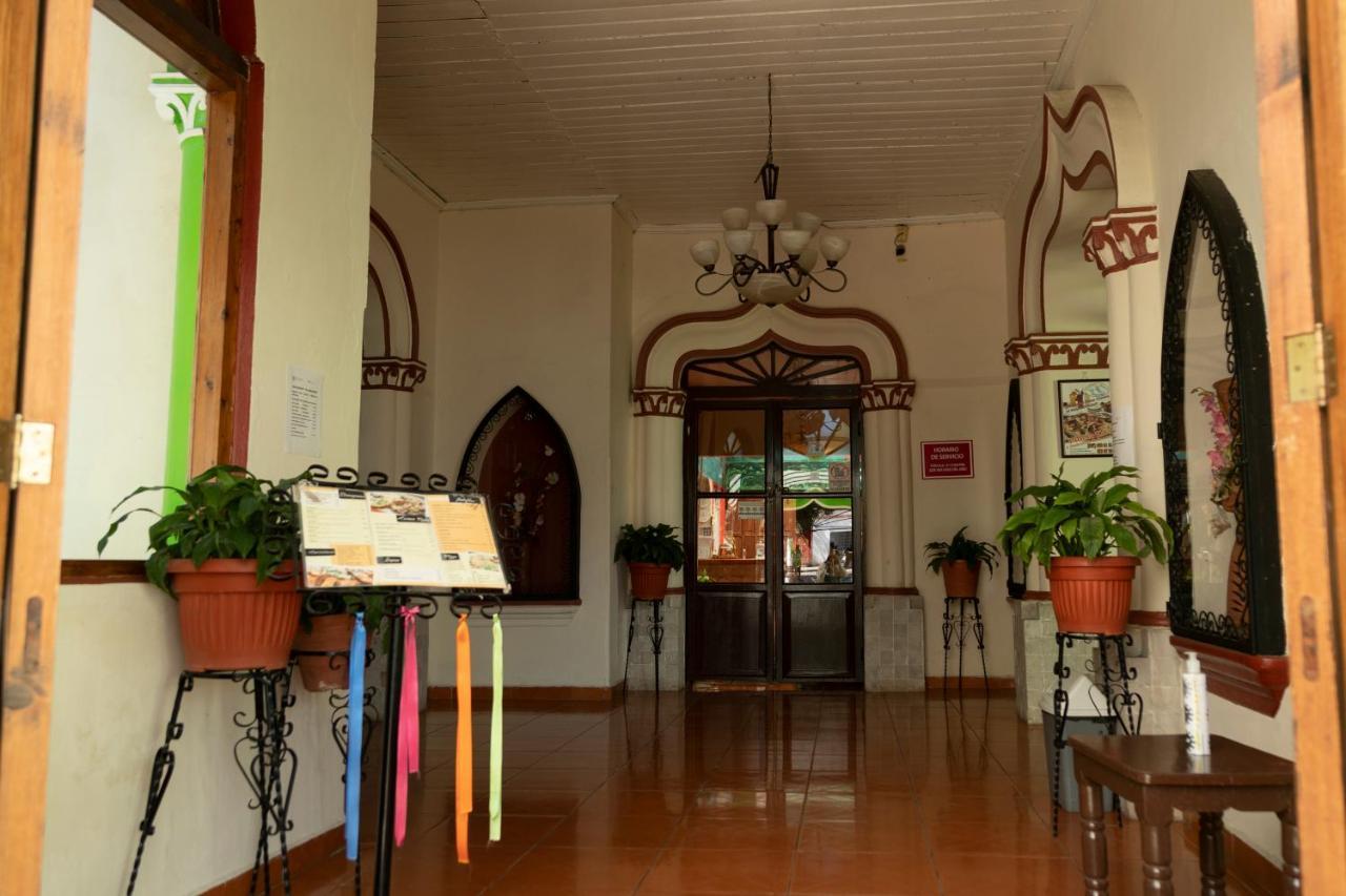 Hotel D'Monica San Cristobal de las Casas Exterior foto
